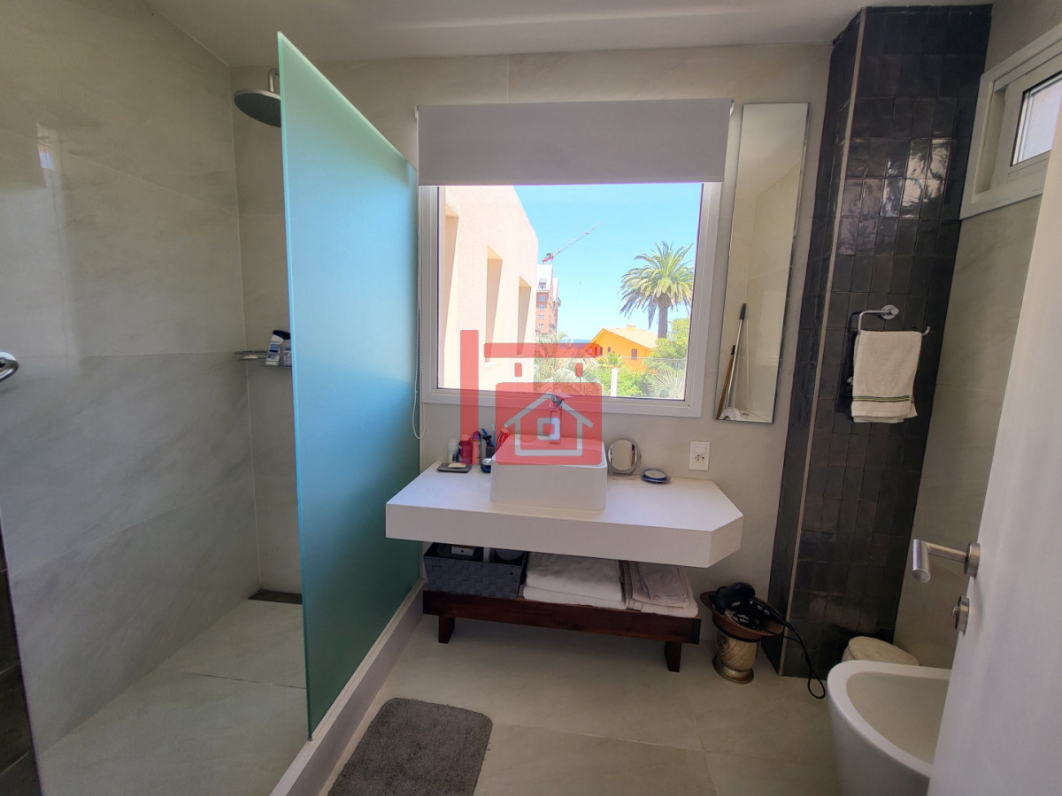 Casa ID.60 - MODERNA CASA EN SAN RAFAEL - 3 DORMITORIOS Y ESCRITORIO