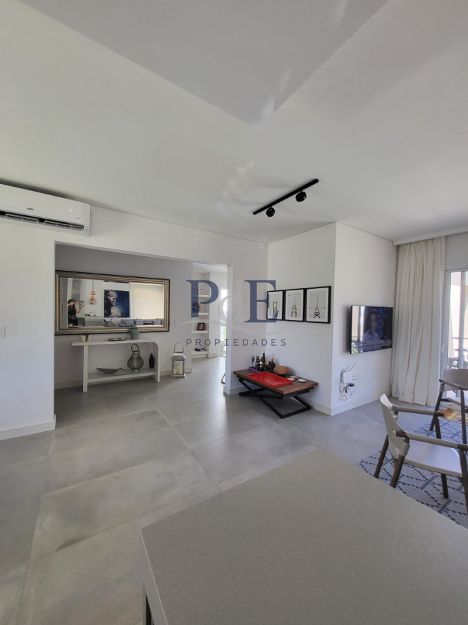 Moderna casa en San Rafael | 3 dormitorios + escritorio | A pasos de Playa Brava - Imagen 8