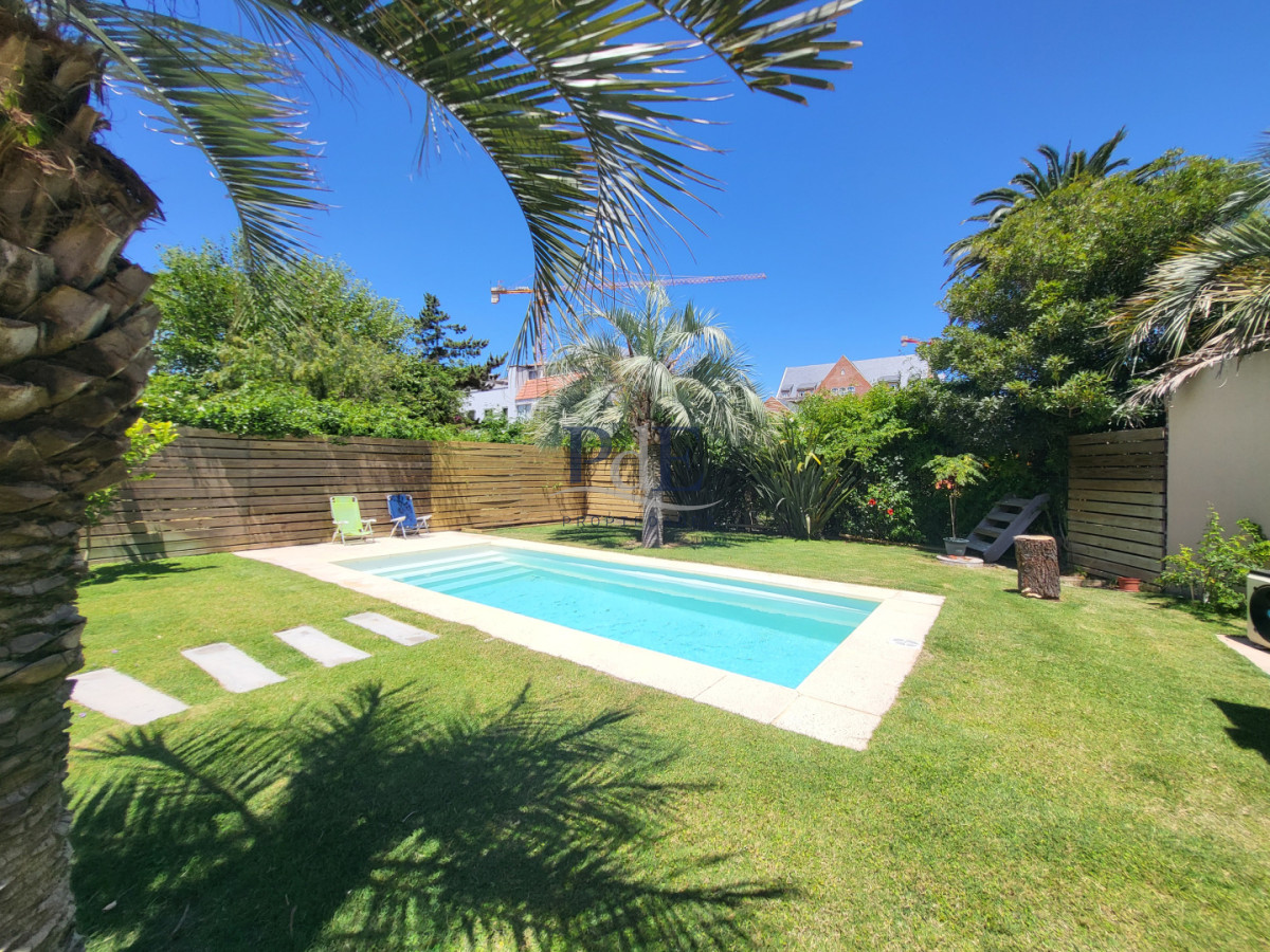 Moderna casa en San Rafael | 3 dormitorios + escritorio | A pasos de Playa Brava - Imagen 20