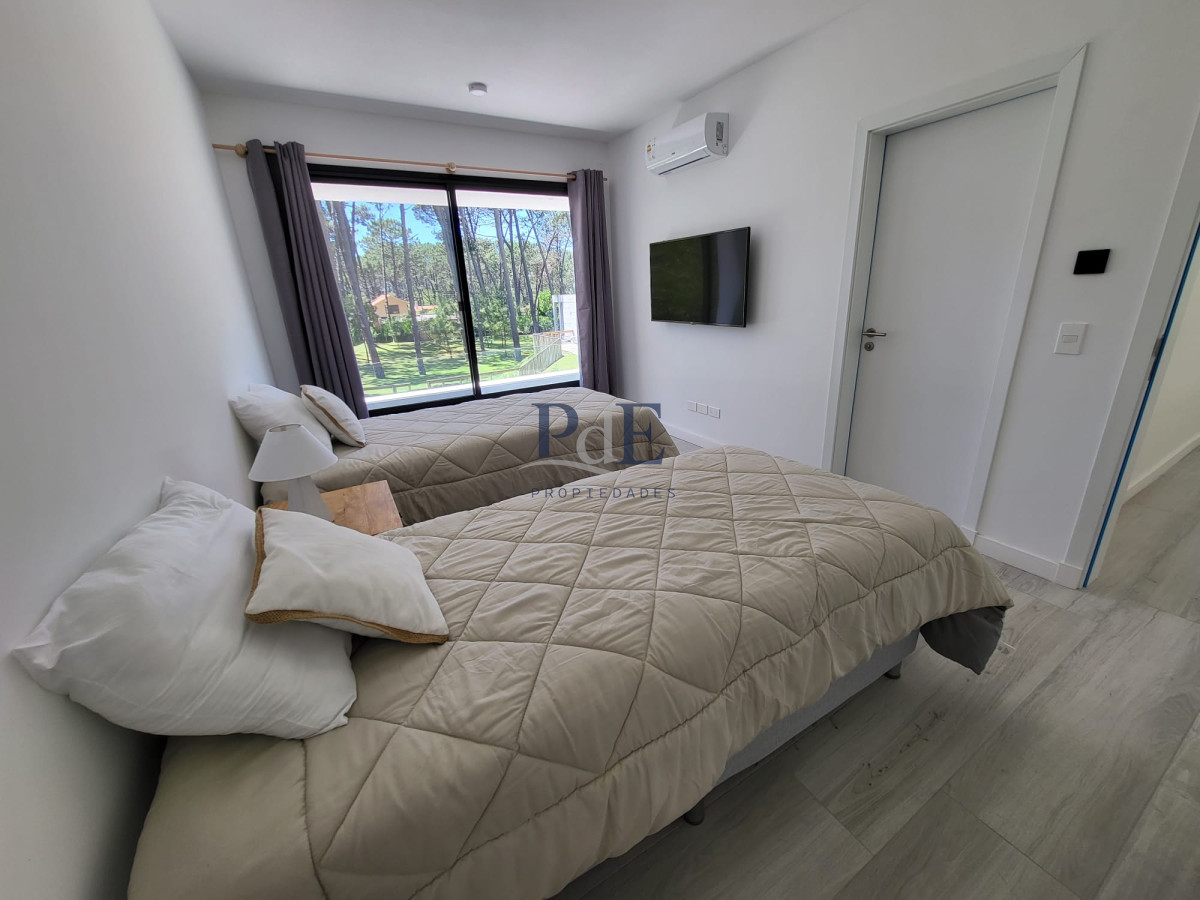 Playa Brava | Rincón del Indio | Casa a estrenar en barrio privado | 4 dormitorios - Imagen 10