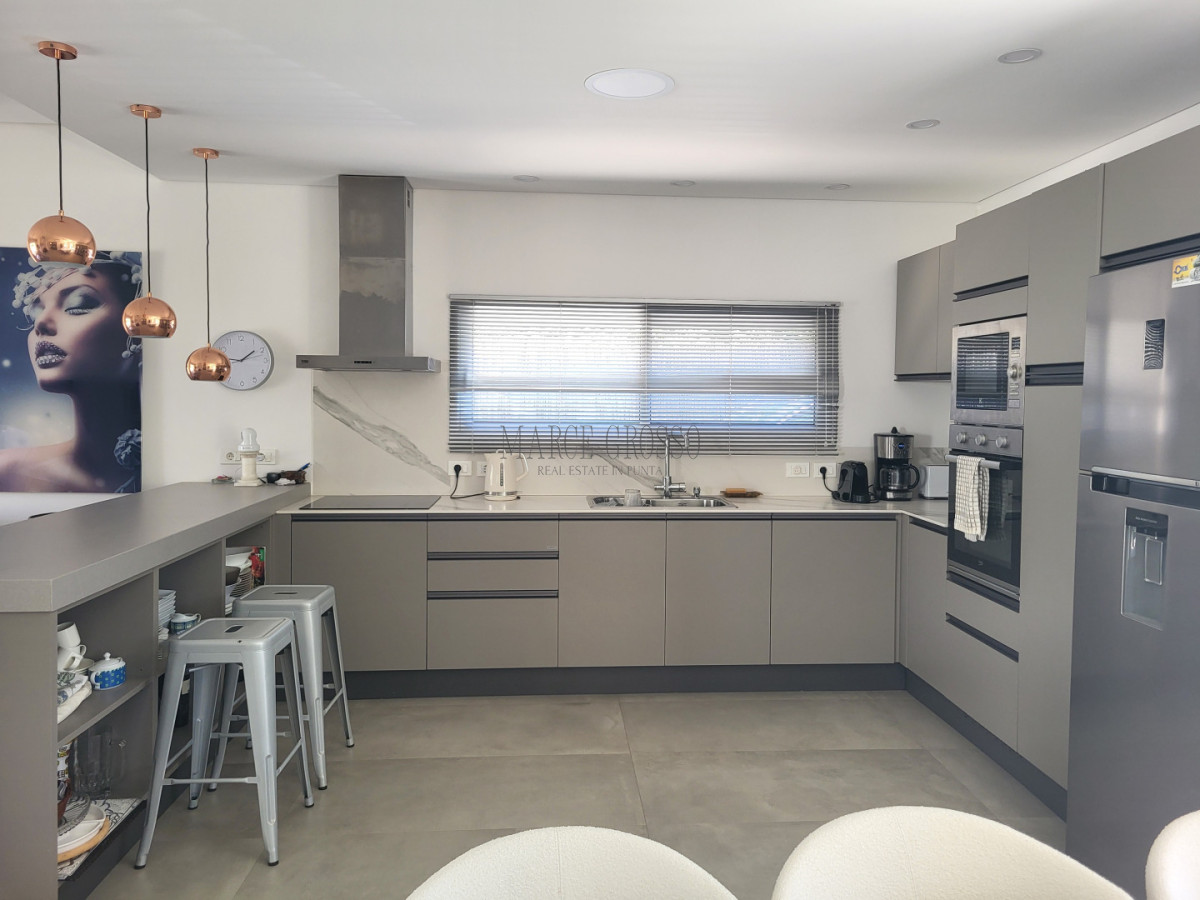 Casa ID.60 - MODERNA CASA EN SAN RAFAEL - 3 DORMITORIOS Y ESCRITORIO