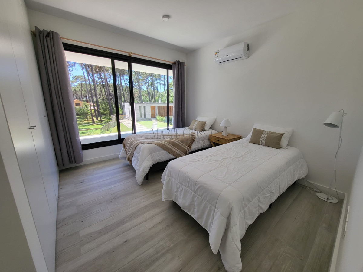 Apartamento ID.8 - Playa Brava - Casa 4 dormitorios en barrio privado, Rincón del Indio