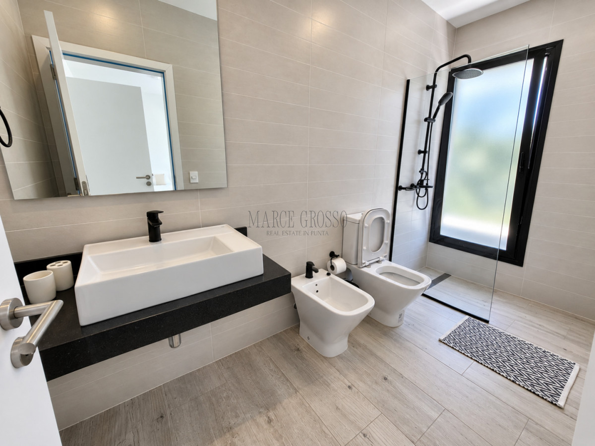 Casa ID.8 - Playa Brava - Casa 4 dormitorios en barrio privado, Rincón del Indio