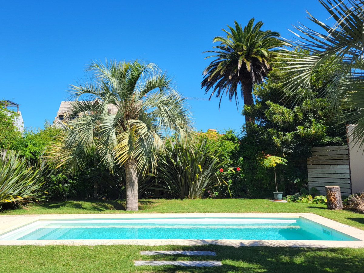 Casa ID.5097 - MODERNA CASA EN SAN RAFAEL - 3 DORMITORIOS Y ESCRITORIO