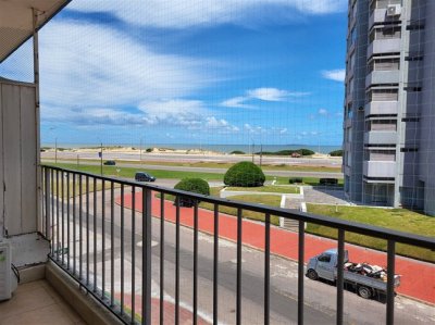 ALQUILER SOBRE PLAYA BRAVA PARADA 2 PUNTA DEL ESTE