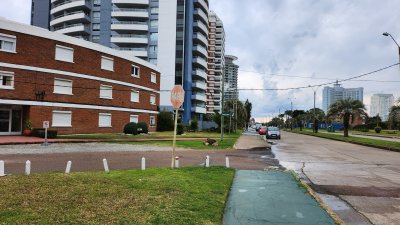 APARTAMENTO 1 DORMITORIO PUNTA DEL ESTE