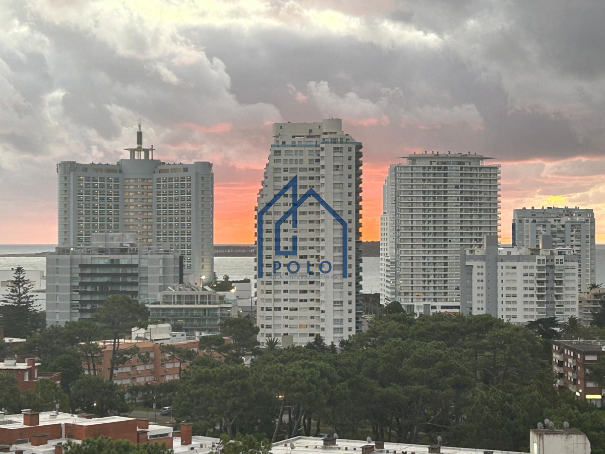 Apartamento ID.113 - Piso alto con vista