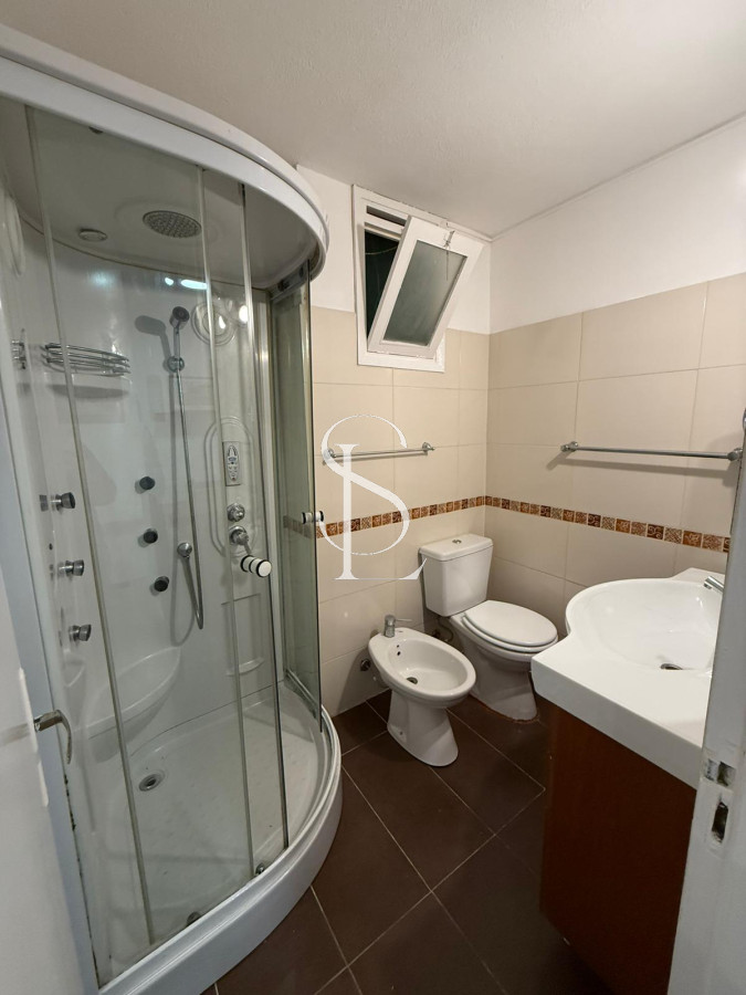 Apartamento ID.146 - Alquiler anual, apartamento frente al mar