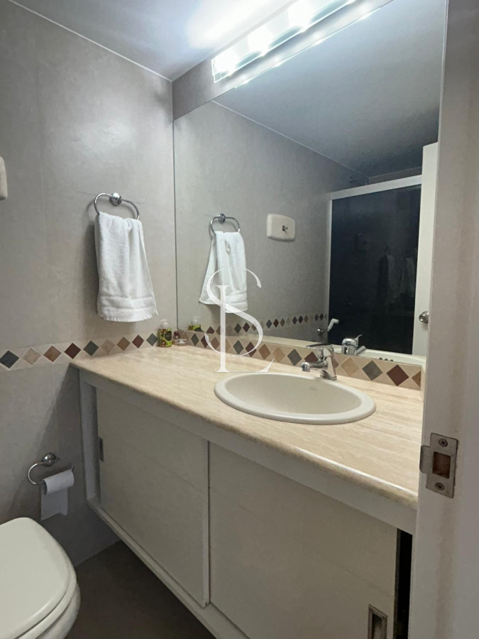 Apartamento ID.32 - Vista al Puerto, piso alto