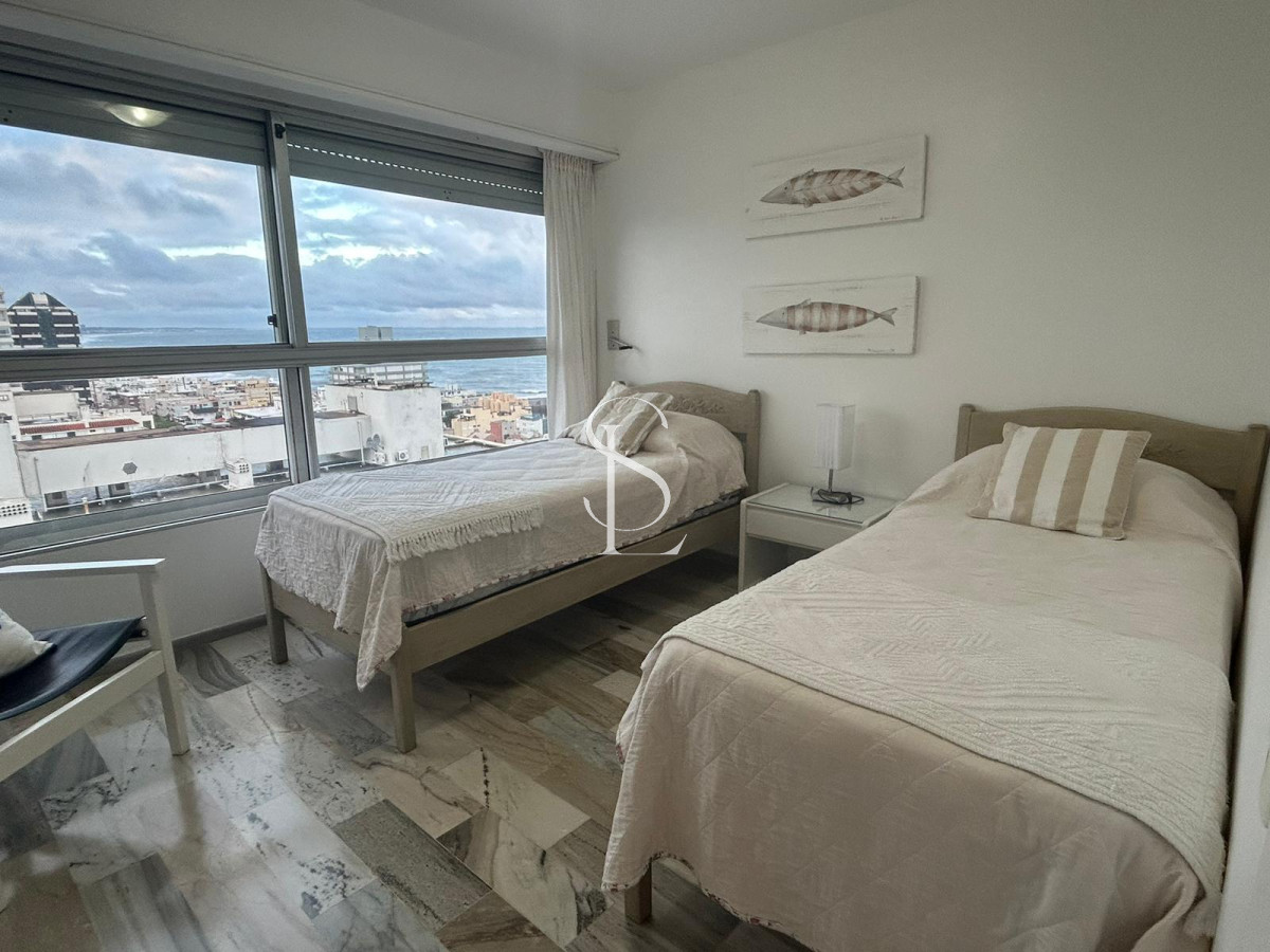 Apartamento ID.32 - Vista al Puerto, piso alto