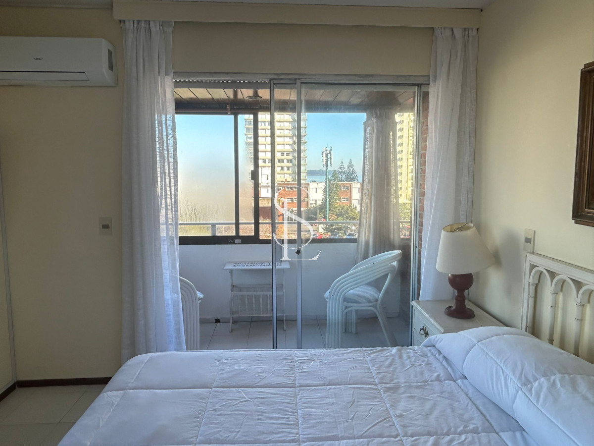 Apartamento ID.47 - Espectacular apartamento en primera linea de playa Brava