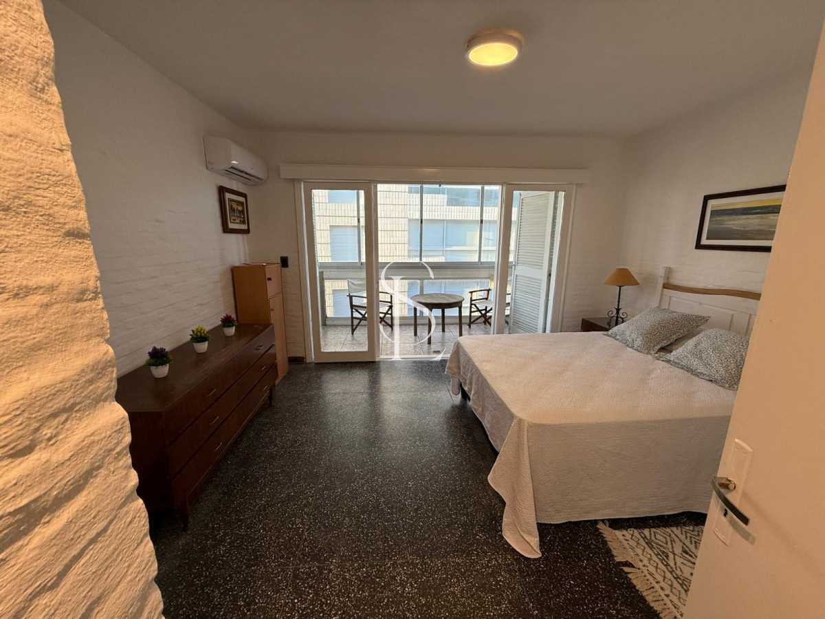 Apartamento ID.146 - Alquiler anual, apartamento frente al mar