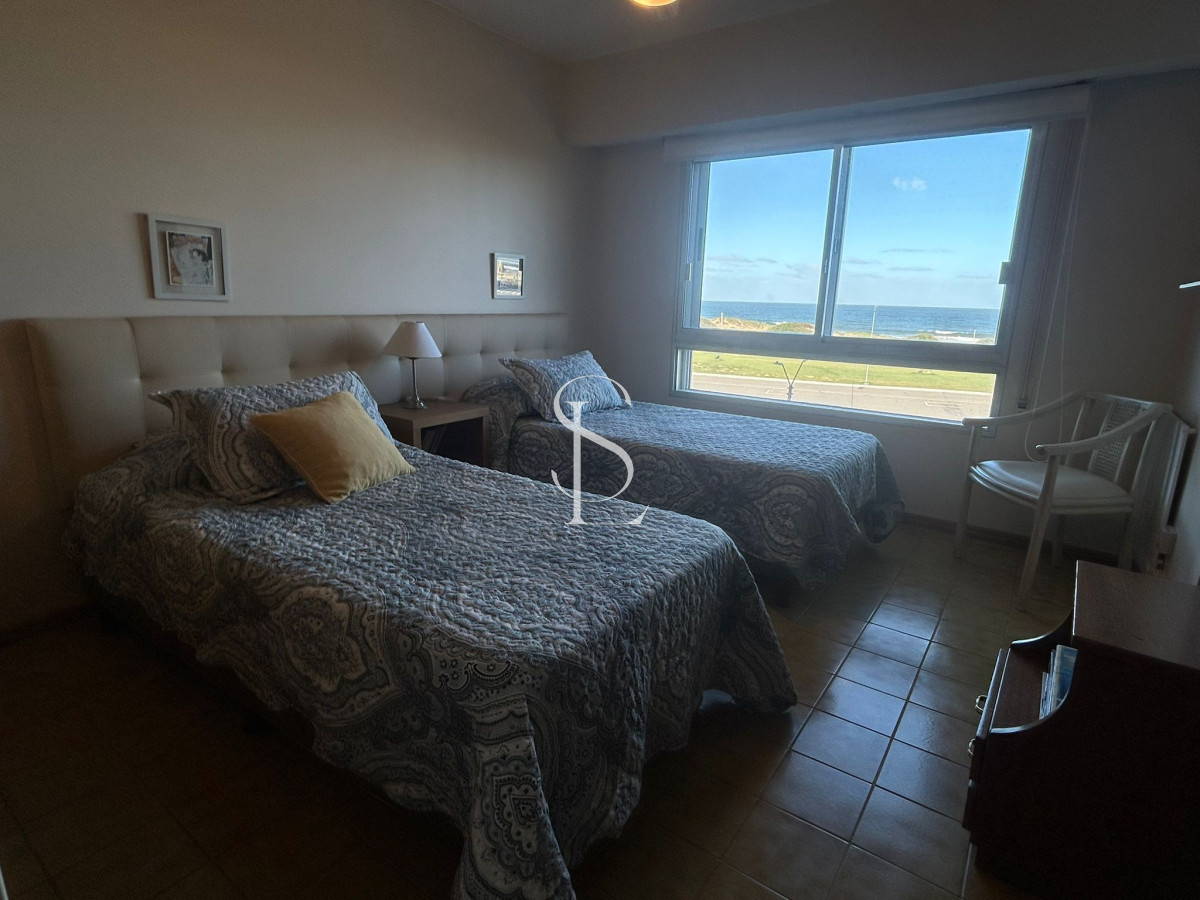 Apartamento ID.89 - Primera fila al mar