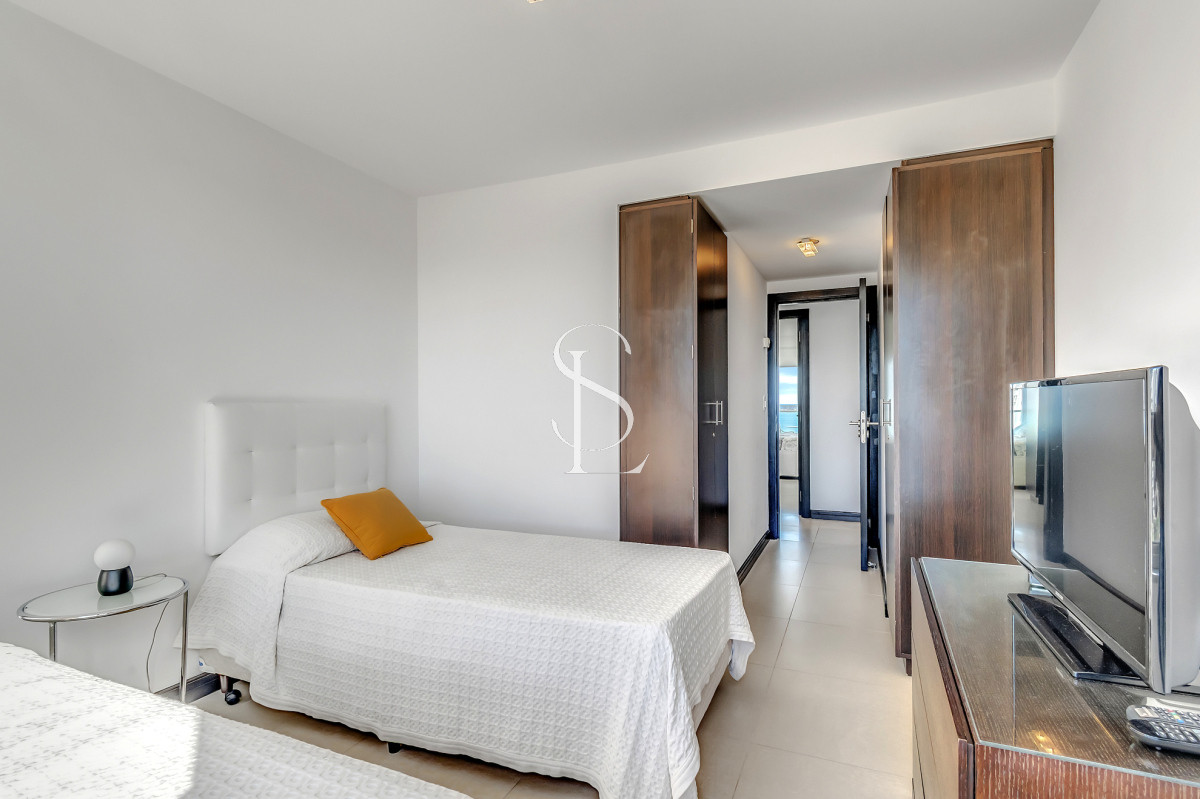 Apartamento ID.137 - Torre Premium en playa Mansa