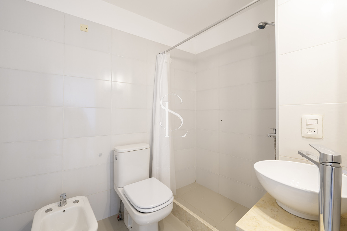 Apartamento ID.148 - Duplex en venta con parrillero y vista al mar ! 
