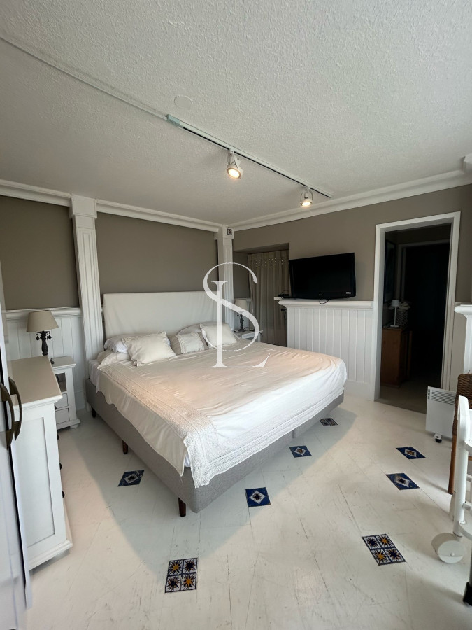 Apartamento ID.63 - Pent House en playa Brava con parrillero propio