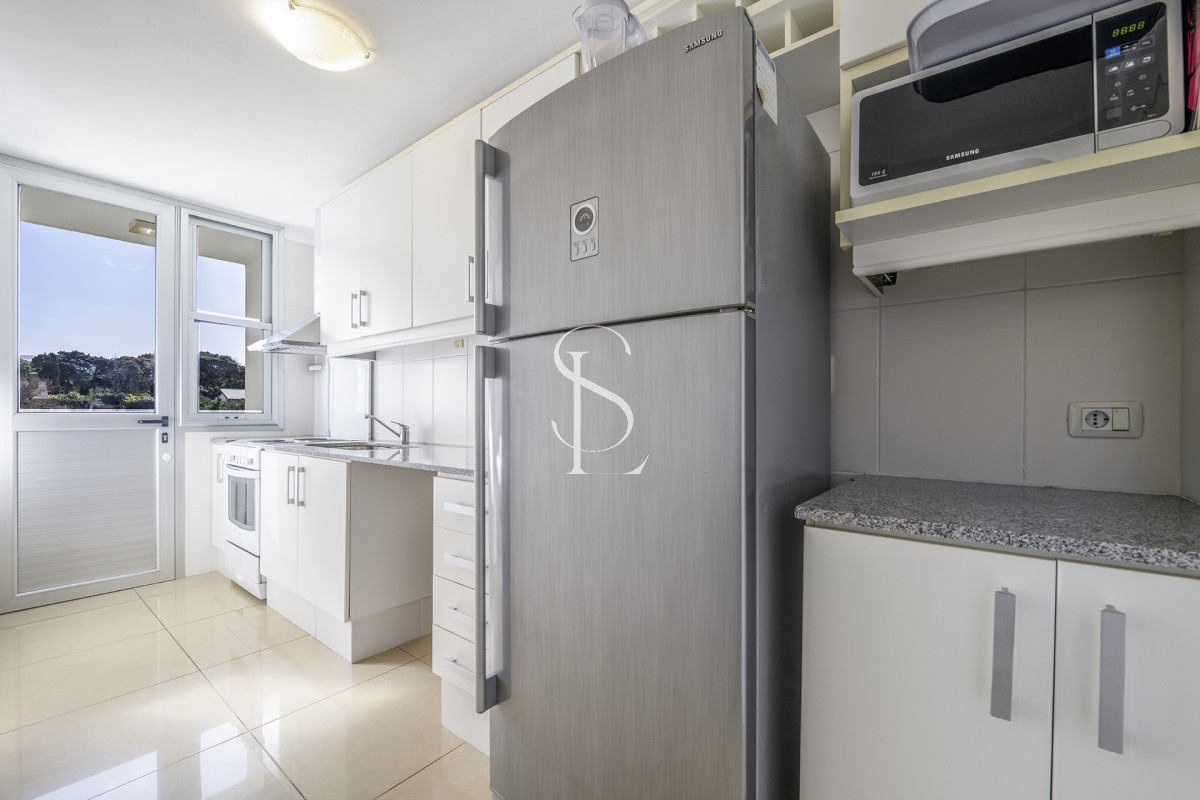 Apartamento ID.180 - Apartamento en venta en edificio Sol y Luna I, playa Brava