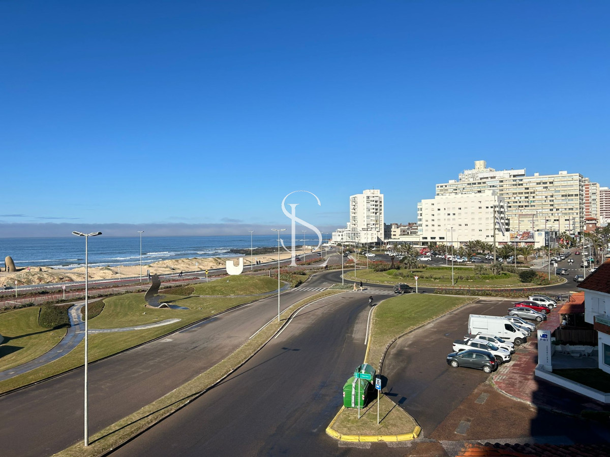 Apartamento ID.47 - Espectacular apartamento en primera linea de playa Brava