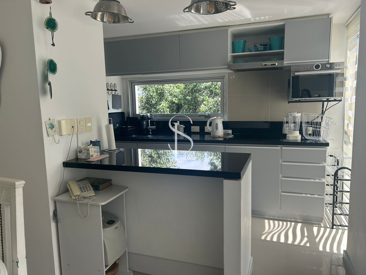 Apartamento ID.53 - Apartamento sobre Avda Roosevelt
