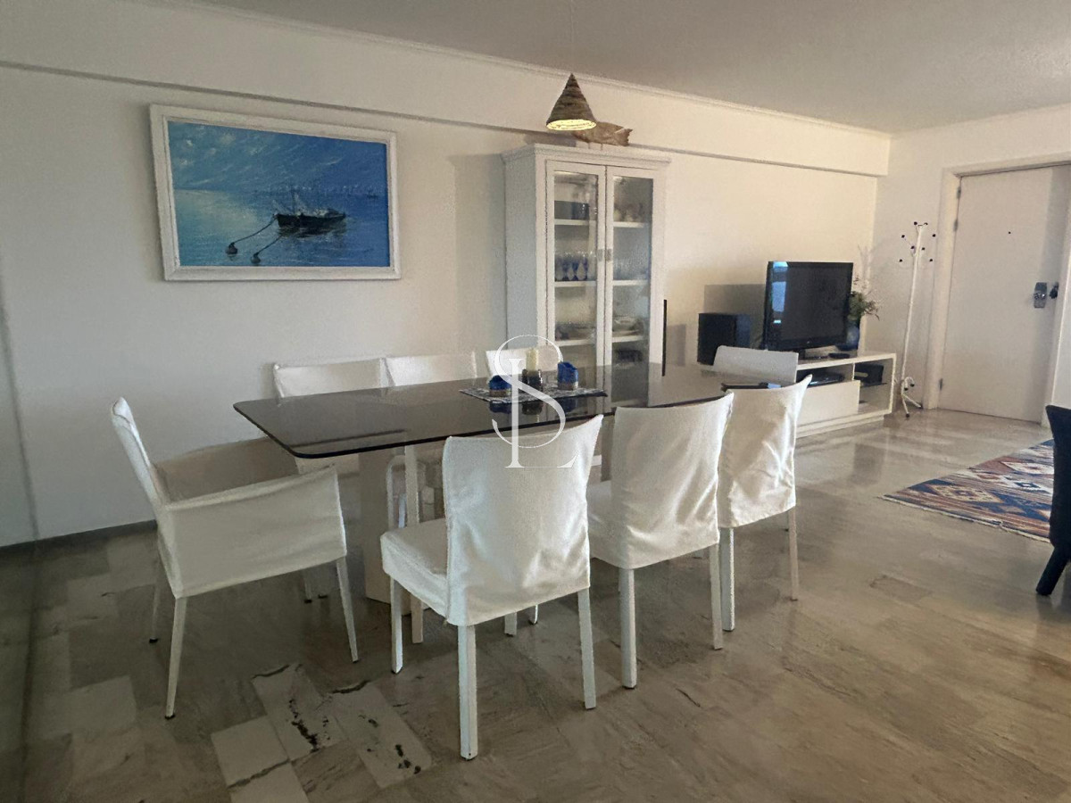 Apartamento ID.32 - Vista al Puerto, piso alto
