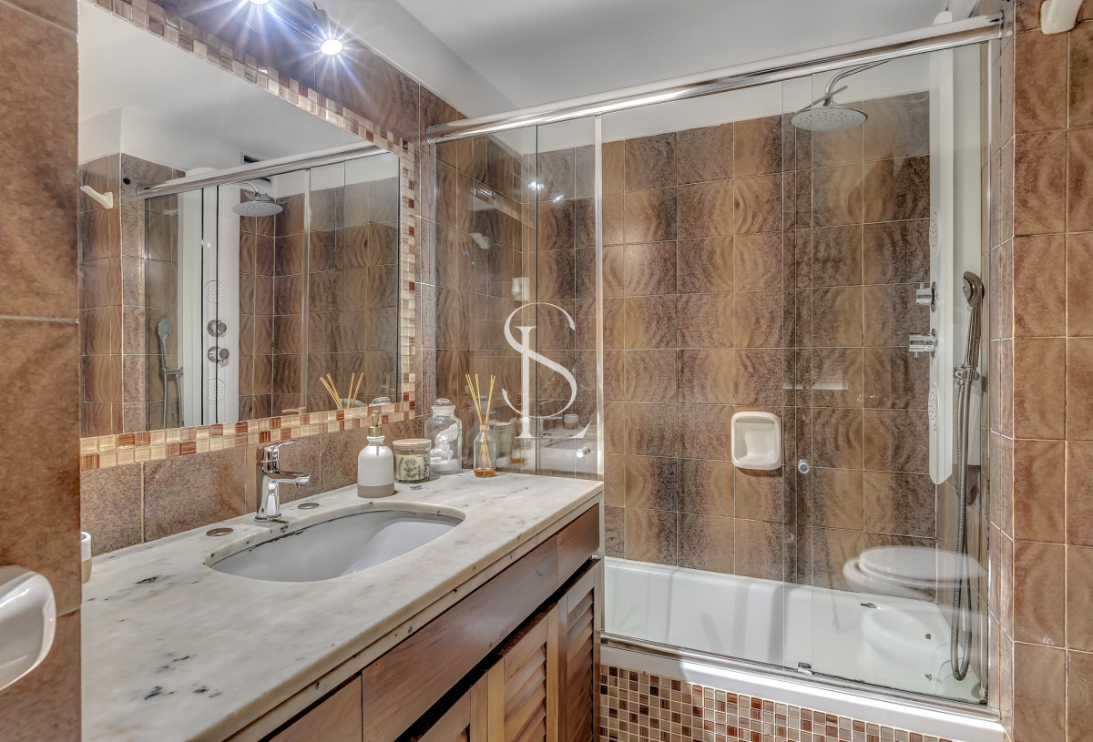 Apartamento ID.144 - Apto en venta, amplia planta y la mejor orientación