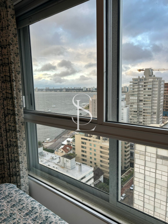 Apartamento ID.32 - Vista al Puerto, piso alto