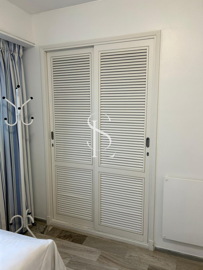 Apartamento ID.32 - Vista al Puerto, piso alto