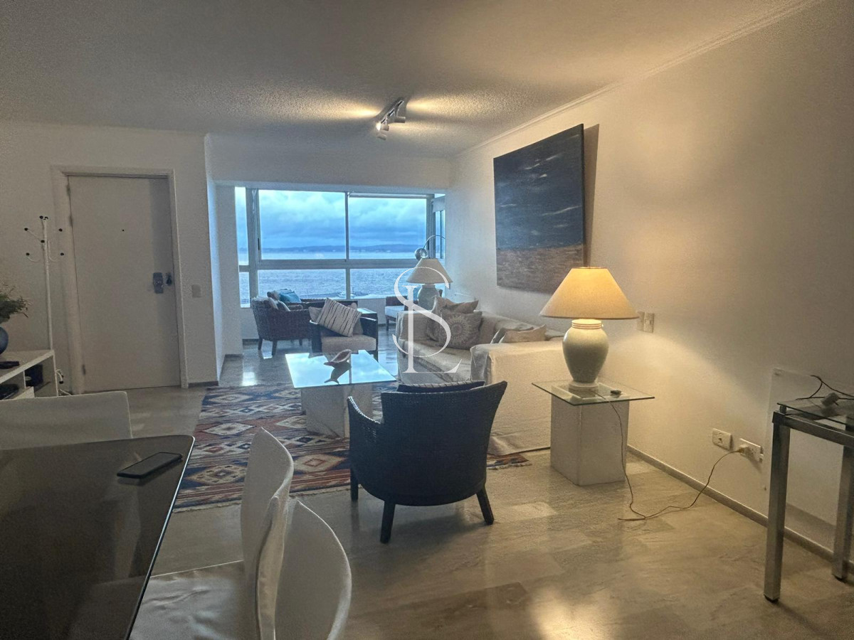 Apartamento ID.32 - Vista al Puerto, piso alto