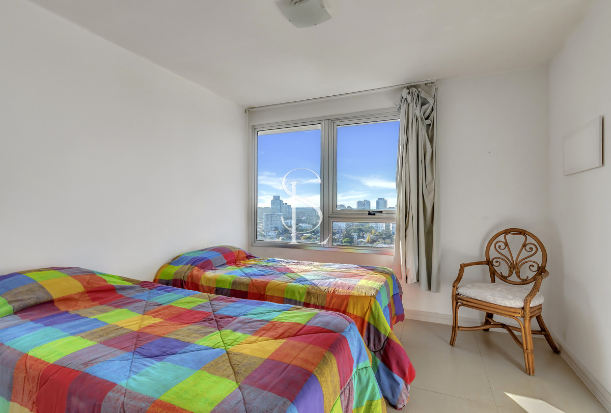 Apartamento ID.136 - Mansa, torre con todos los servicios