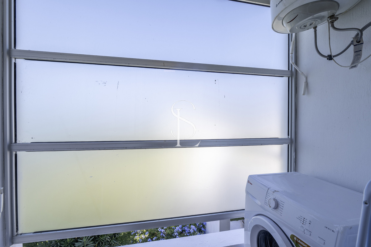 Apartamento ID.148 - Duplex en venta con parrillero y vista al mar ! 