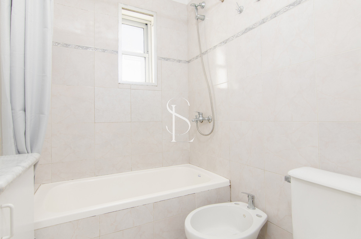 Apartamento ID.167 - Oportunidad en playa brava! apto dos dormitorios con vista al mar