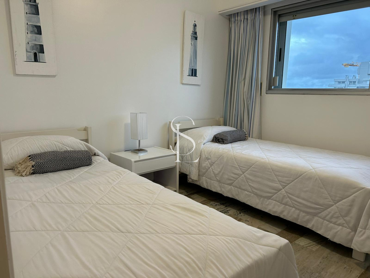 Apartamento ID.32 - Vista al Puerto, piso alto