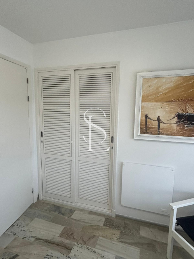 Apartamento ID.32 - Vista al Puerto, piso alto