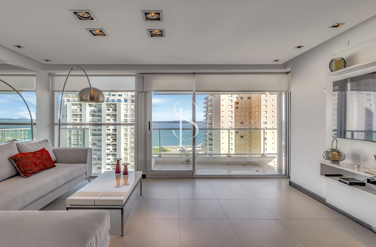 Apartamento ID.137 - Torre Premium en playa Mansa