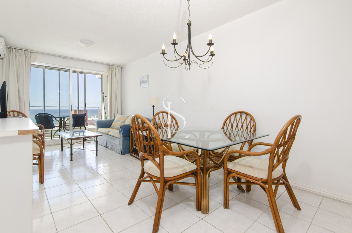 Apartamento ID.167 - Oportunidad en playa brava! apto dos dormitorios con vista al mar