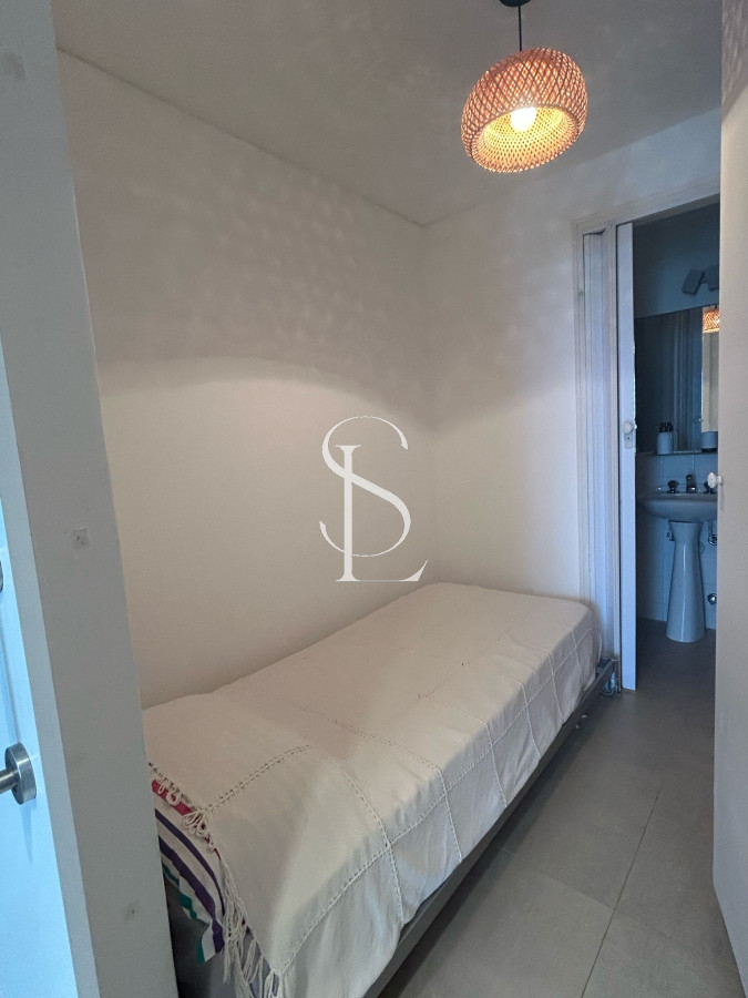 Apartamento ID.63 - Pent House en playa Brava con parrillero propio