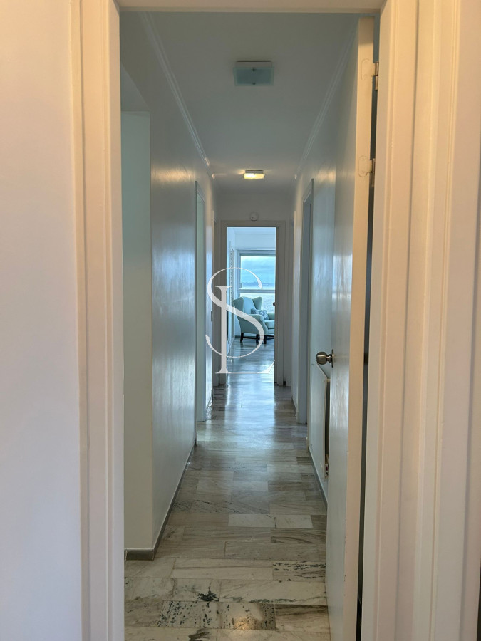 Apartamento ID.32 - Vista al Puerto, piso alto
