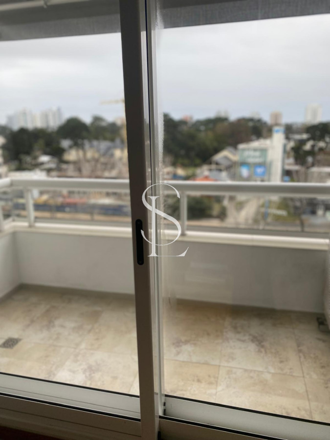 Apartamento ID.39 - Avenida Roosevelt, 2 dormitorios y todos los servicios