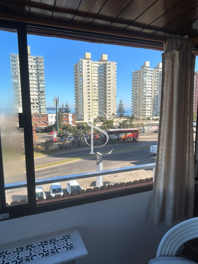 Apartamento ID.47 - Espectacular apartamento en primera linea de playa Brava