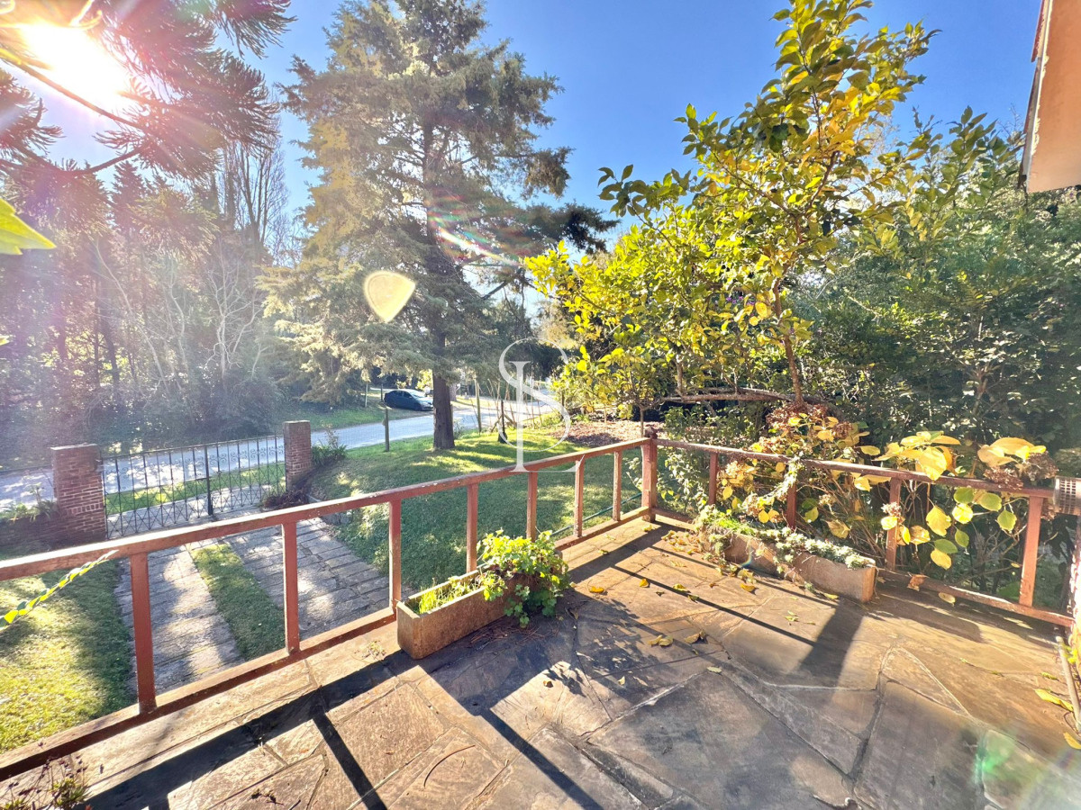 Casa ID.205 - Chalet tradicional en el corazón de San Rafael