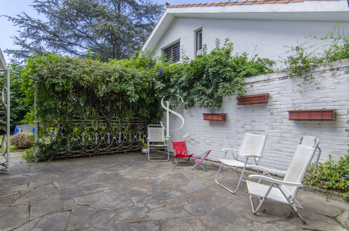 Casa ID.147 - Casa en venta , playa mansa ideal para vivir todo el año