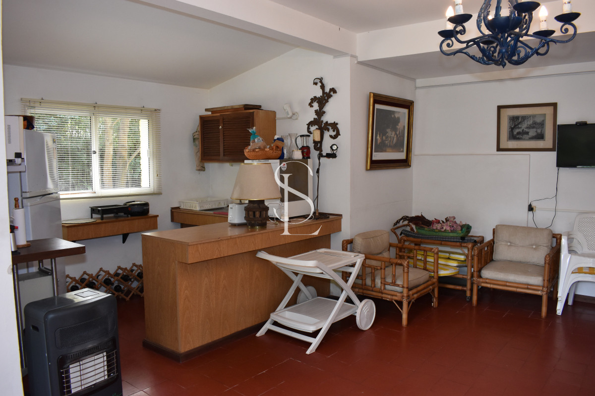 Casa ID.12 - Chalet de época en Playa Mansa