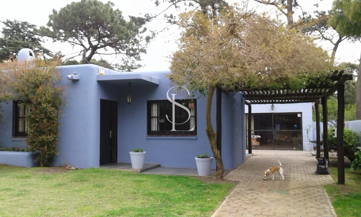 Casa ID.182 - Oportunidad en Jardines de Córdoba