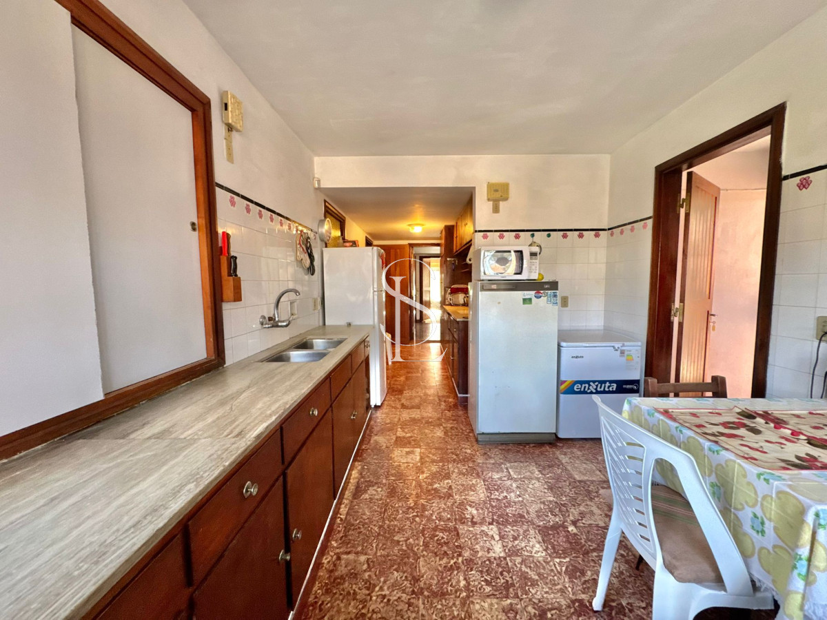 Casa ID.205 - Chalet tradicional en el corazón de San Rafael