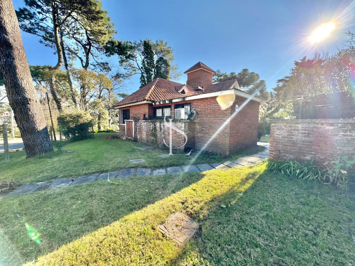 Casa ID.205 - Chalet tradicional en el corazón de San Rafael