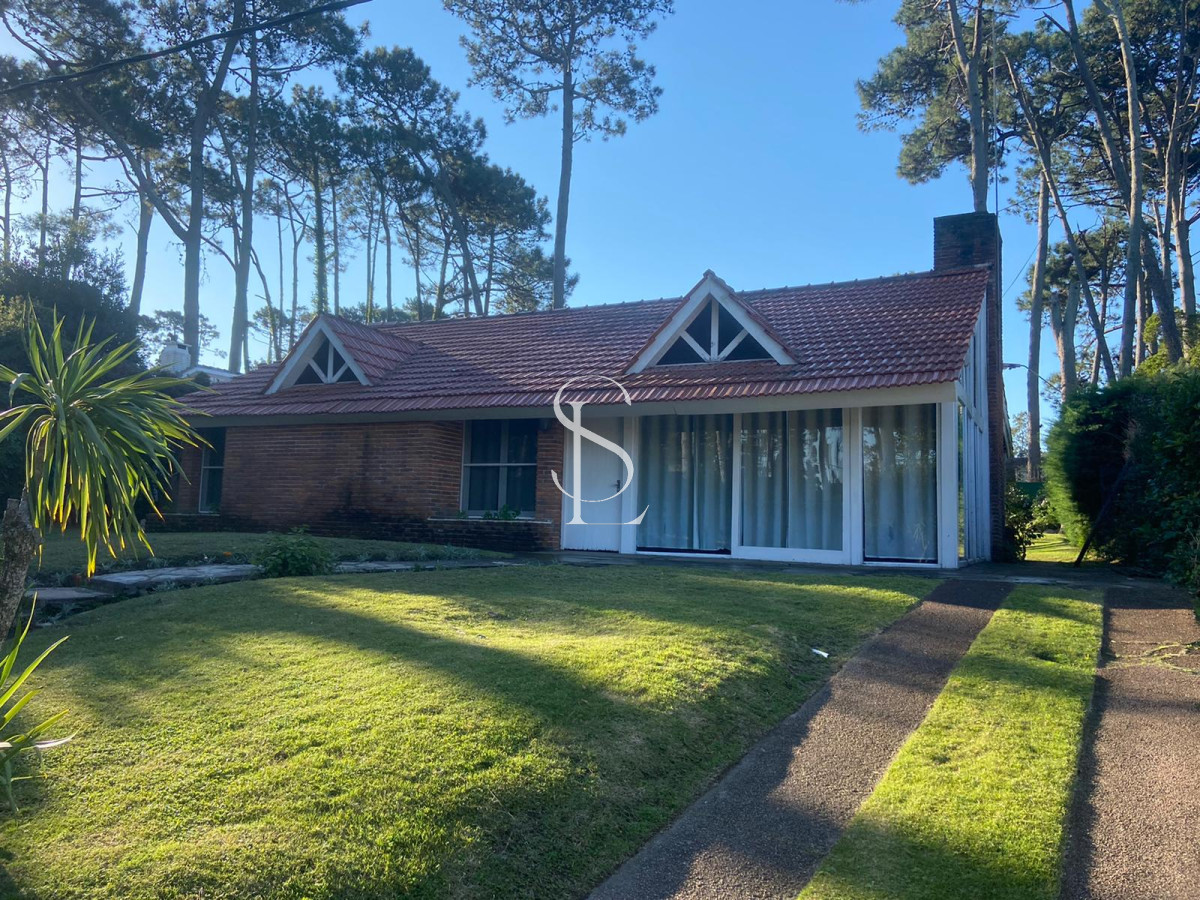 Casa ID.78 - Chalet en San Rafael en una planta