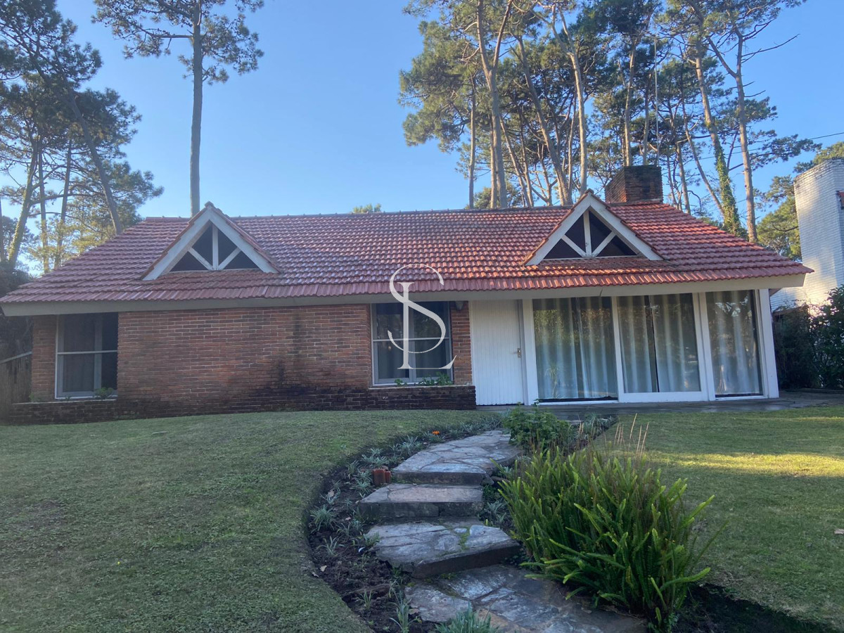 Casa ID.78 - Chalet en San Rafael en una planta