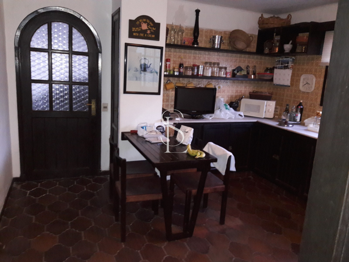 Casa ID.72 - Playa Mansa a 1 cuadra del mar
