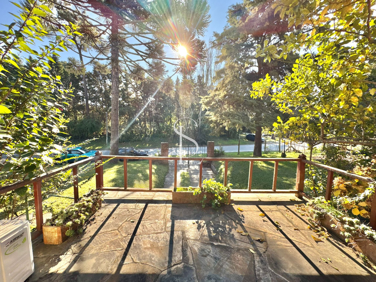 Casa ID.205 - Chalet tradicional en el corazón de San Rafael
