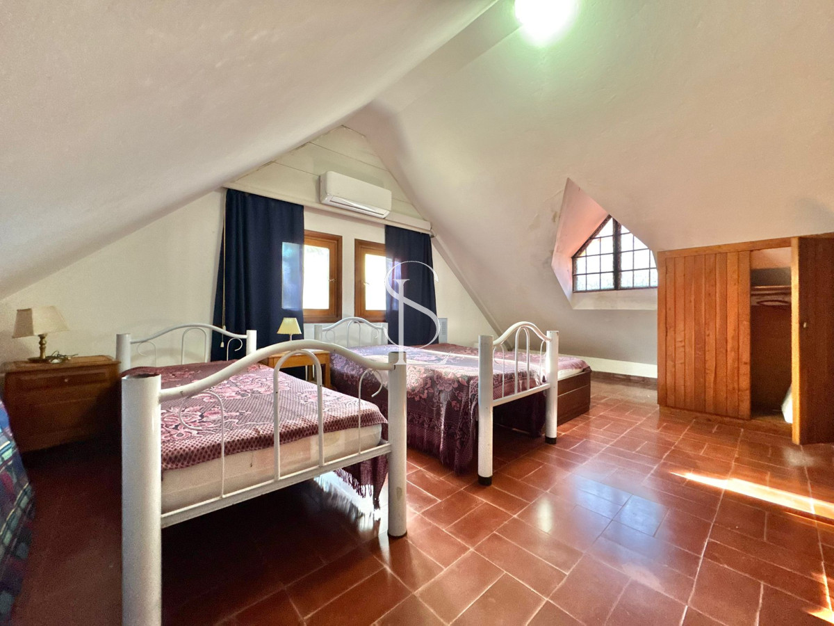 Casa ID.205 - Chalet tradicional en el corazón de San Rafael